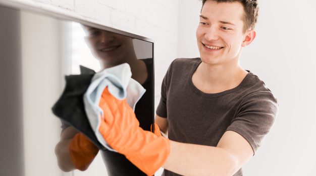 Limpia tu tv de polvo, virus y bacterias